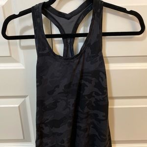 lululemon camo black tanktop